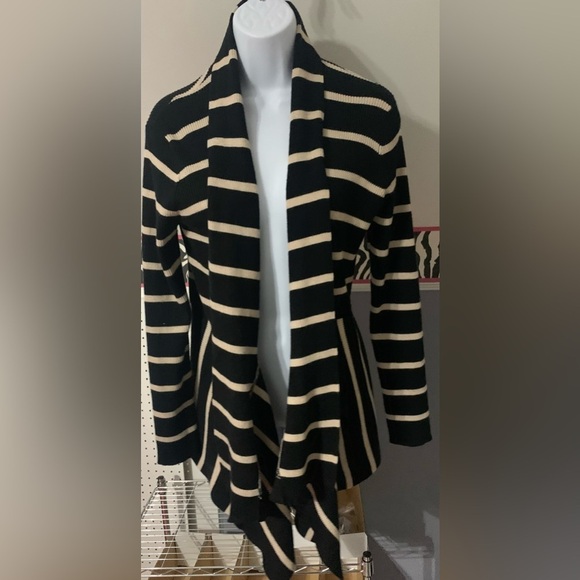Carmen Marc Valvo Sweaters - Carmen Marc Valvo Black Sweater With Tan Stripes In Waterfall Drape size Medium.
